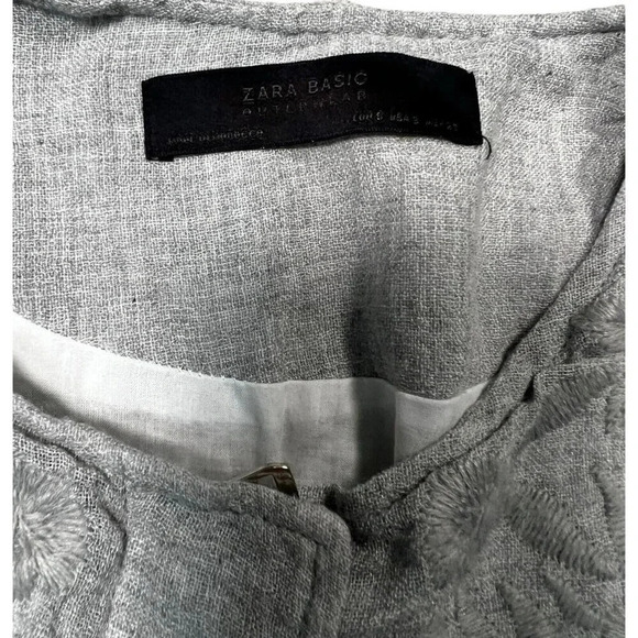 Zara Embroidered Wool Swing Jacket Size Small Zip Front Bell Sleeve Collarless - Picture 3 of 7